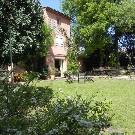 B&B Le clos des vignes Saint Raphael Extérieur photo